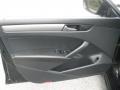 Black - Passat 2.5L S Photo No. 5
