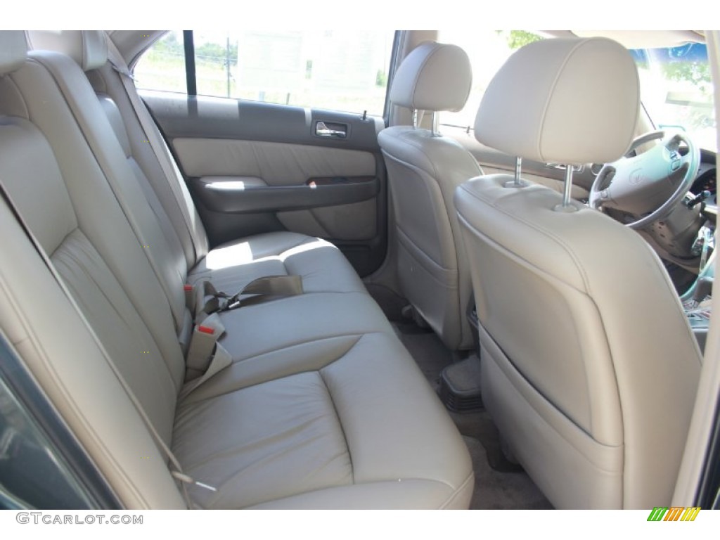 1997 Acura RL 3.5 Sedan Rear Seat Photos