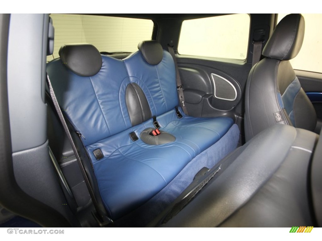 2006 Mini Cooper S Hardtop Rear Seat Photo #82721371