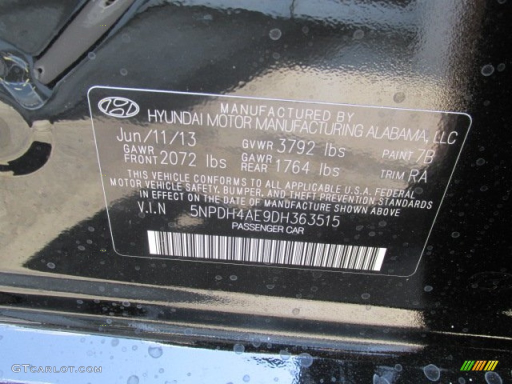 2013 Elantra Limited - Midnight Black / Gray photo #10