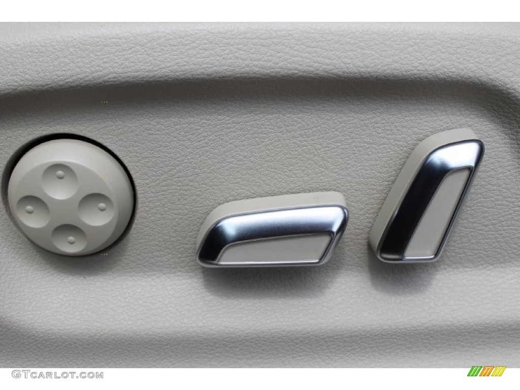 2013 Audi Q5 3.0 TFSI quattro Controls Photo #82722229