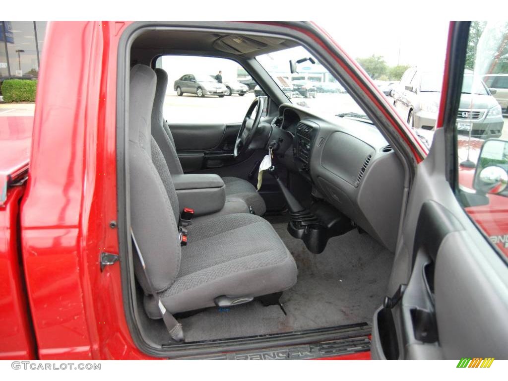 1999 Ranger XL Regular Cab - Bright Red / Medium Graphite photo #21