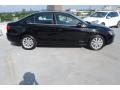Black Uni - Jetta SE Sedan Photo No. 14