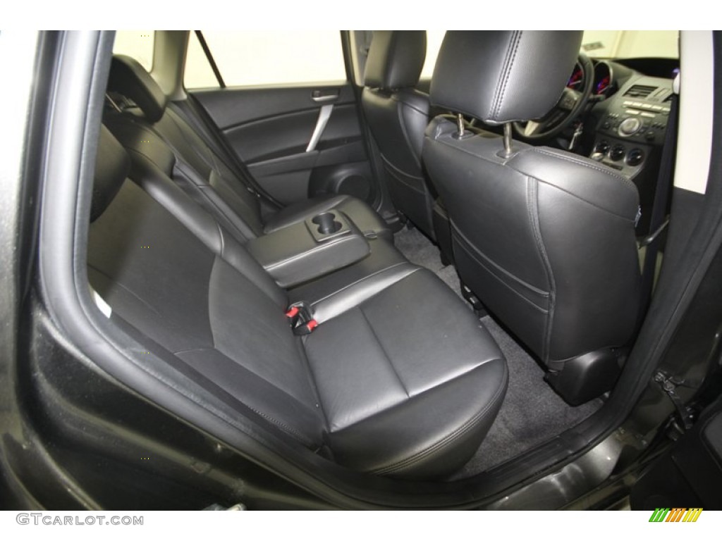 2010 Mazda MAZDA3 s Sport 5 Door Rear Seat Photo #82724523