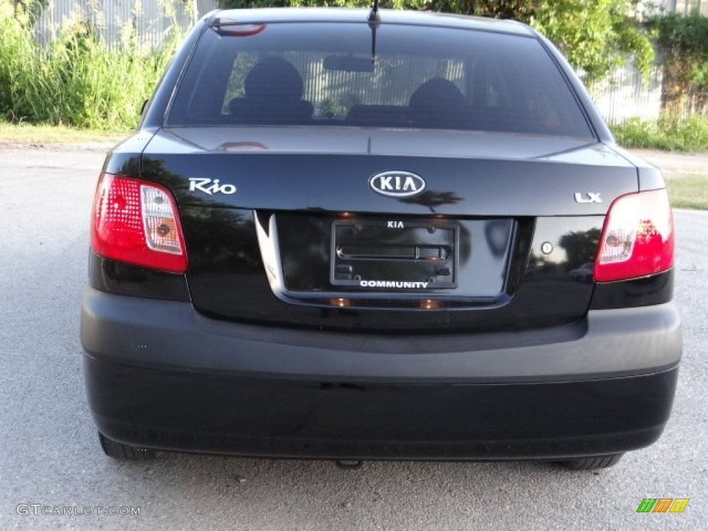 2008 Rio LX Sedan - Black / Gray photo #6