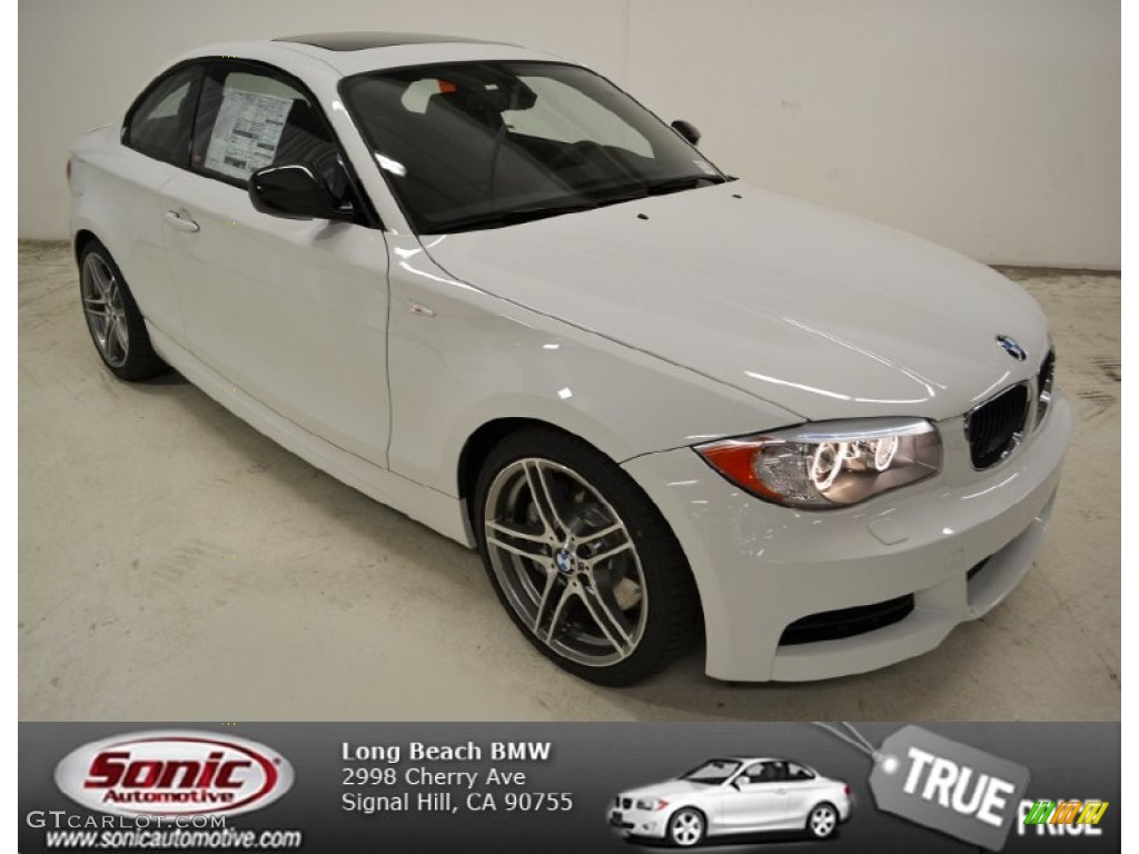 2013 1 Series 135is Coupe - Alpine White / Black photo #1