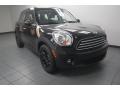 Absolute Black - Cooper Countryman Photo No. 1