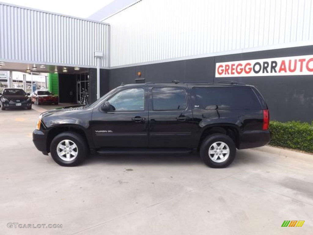 2013 Yukon XL SLT 4x4 - Onyx Black / Ebony photo #6