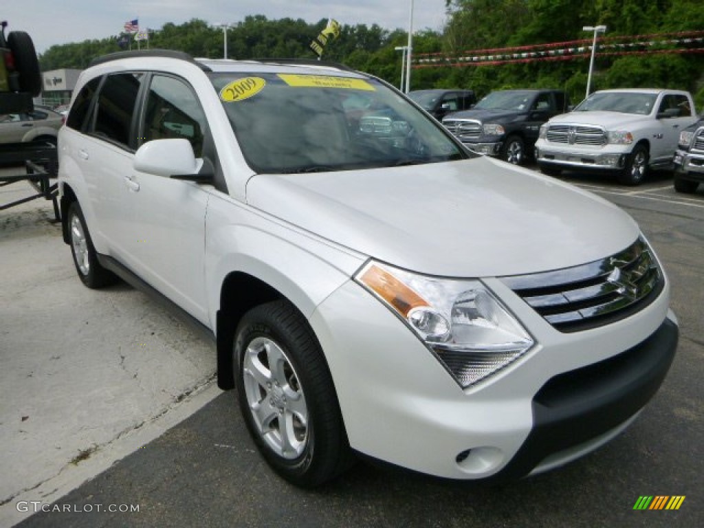 Pearl White Tri Coat Metallic 2009 Suzuki XL7 Luxury AWD Exterior Photo #82731232
