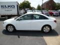Summit White - Cruze LS Photo No. 4