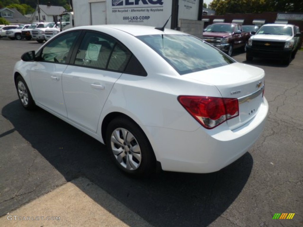 2014 Cruze LS - Summit White / Jet Black/Medium Titanium photo #5