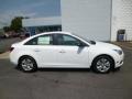Summit White - Cruze LS Photo No. 8