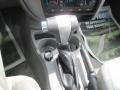 2006 Chevrolet TrailBlazer Light Gray Interior Transmission Photo