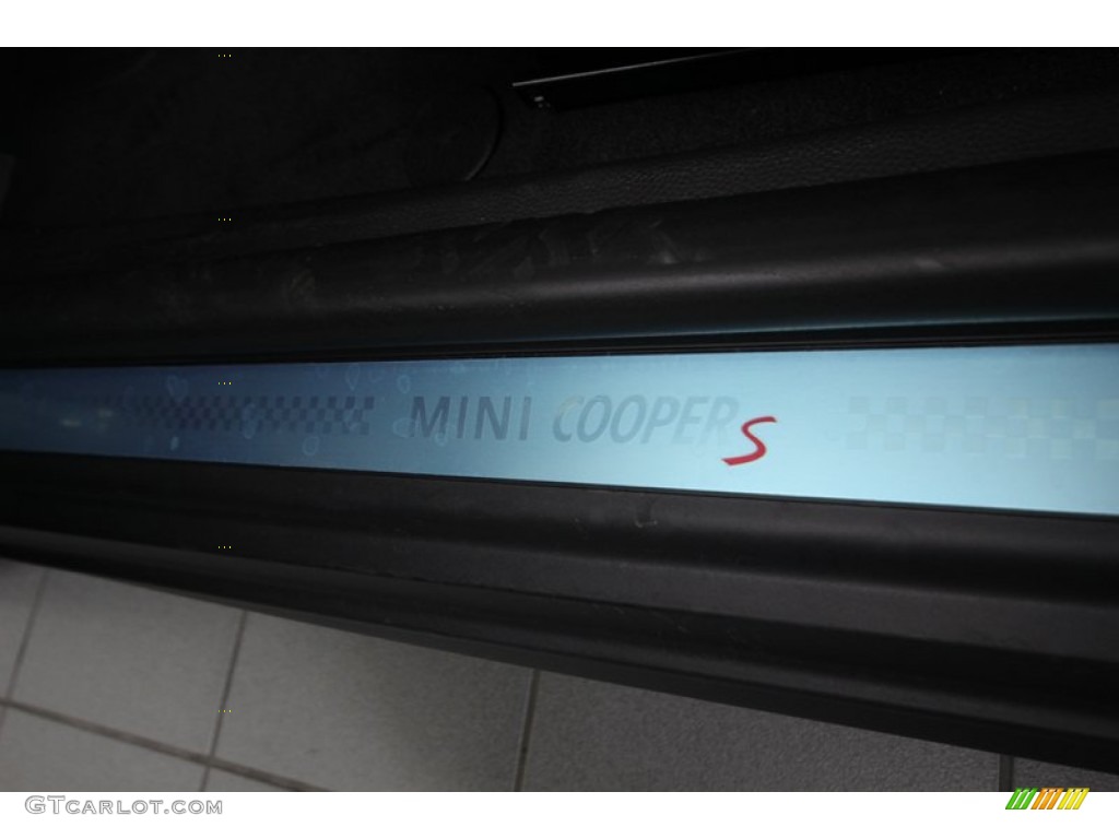 2013 Cooper S Hardtop - Ice Blue / Carbon Black photo #14