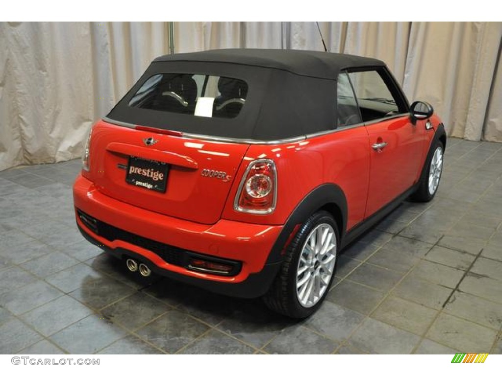 2013 Cooper S Convertible - Chili Red / Carbon Black photo #13