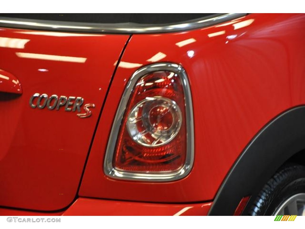 2013 Cooper S Convertible - Chili Red / Carbon Black photo #14
