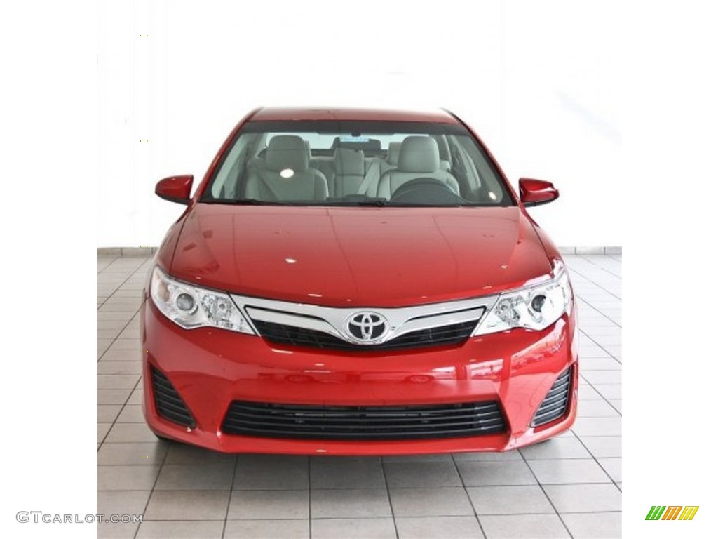 2013 Camry LE - Barcelona Red Metallic / Ash photo #3