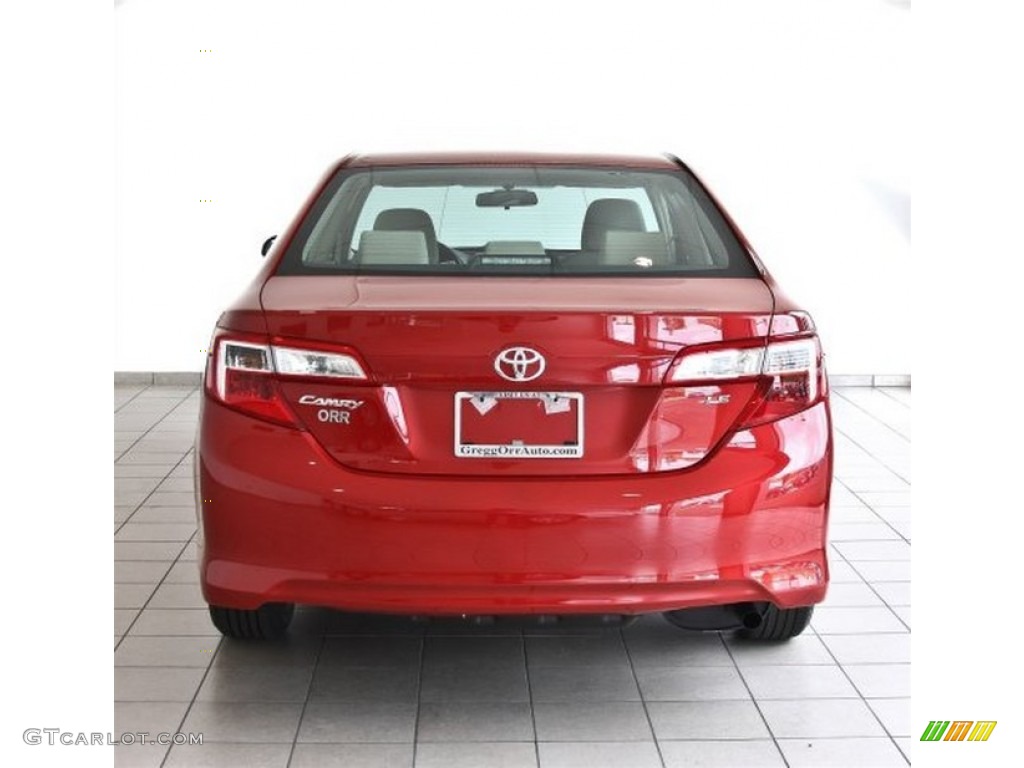 2013 Camry LE - Barcelona Red Metallic / Ash photo #4