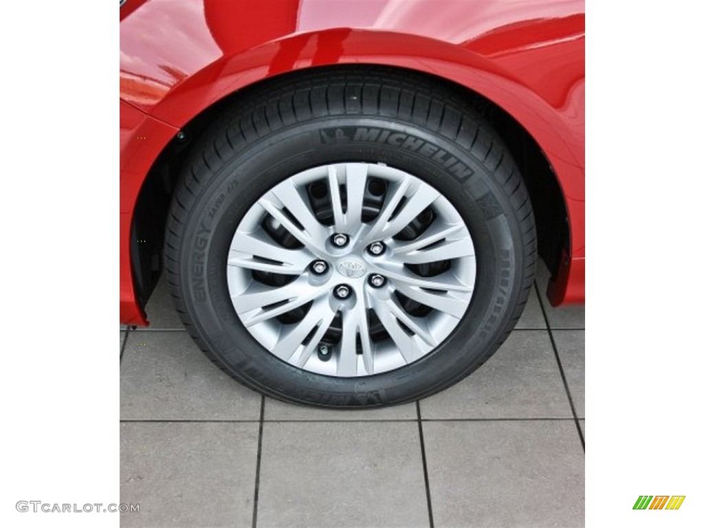 2013 Camry LE - Barcelona Red Metallic / Ash photo #5