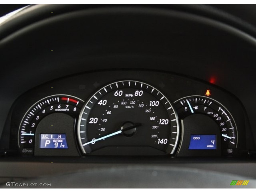 2013 Toyota Camry LE Gauges Photo #82737490