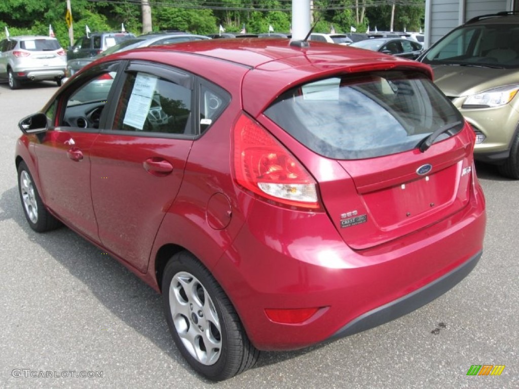 2011 Fiesta SES Hatchback - Bright Magenta Metallic / Charcoal Black/Blue Cloth photo #5