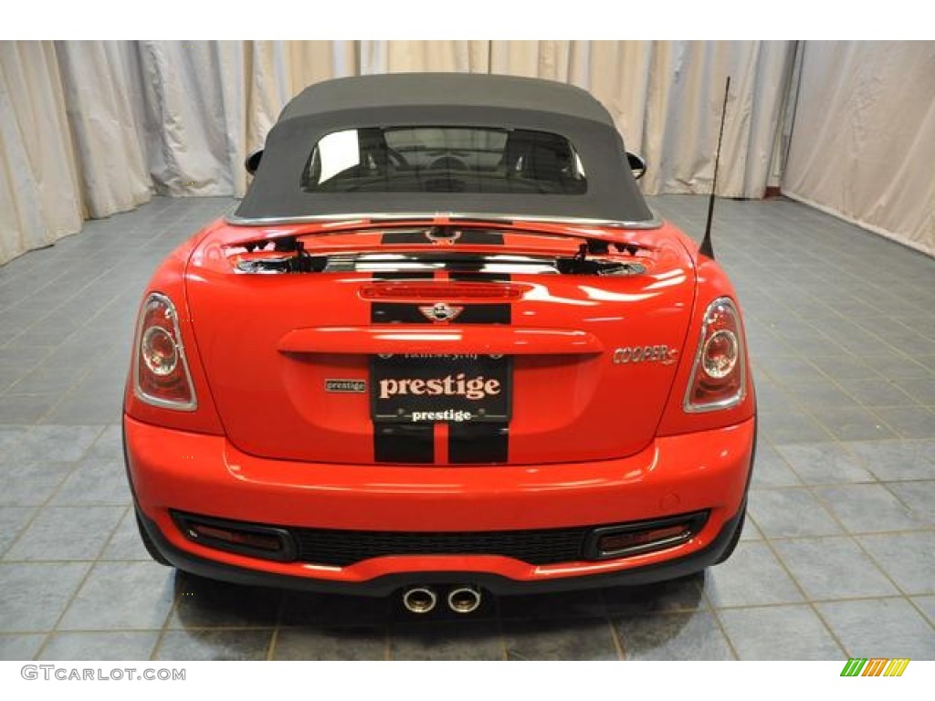 2013 Cooper S Roadster - Chili Red / Carbon Black photo #16