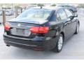 Black - Jetta SE Sedan Photo No. 9