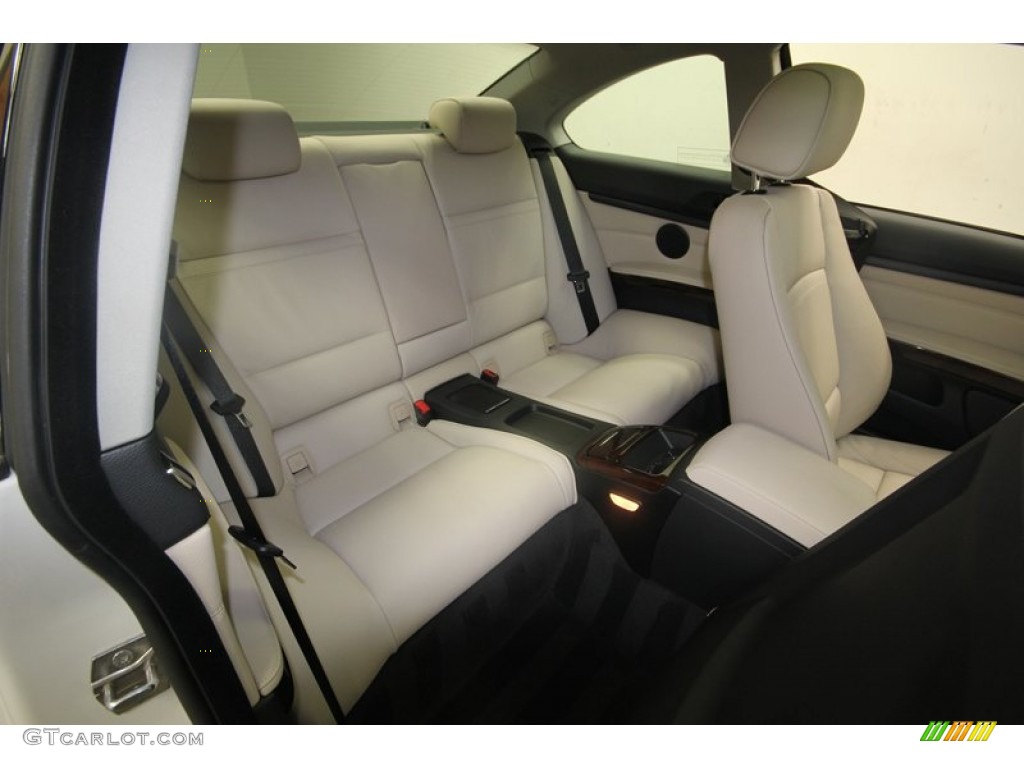 2013 3 Series 328i Coupe - Mineral White Metallic / Oyster photo #33