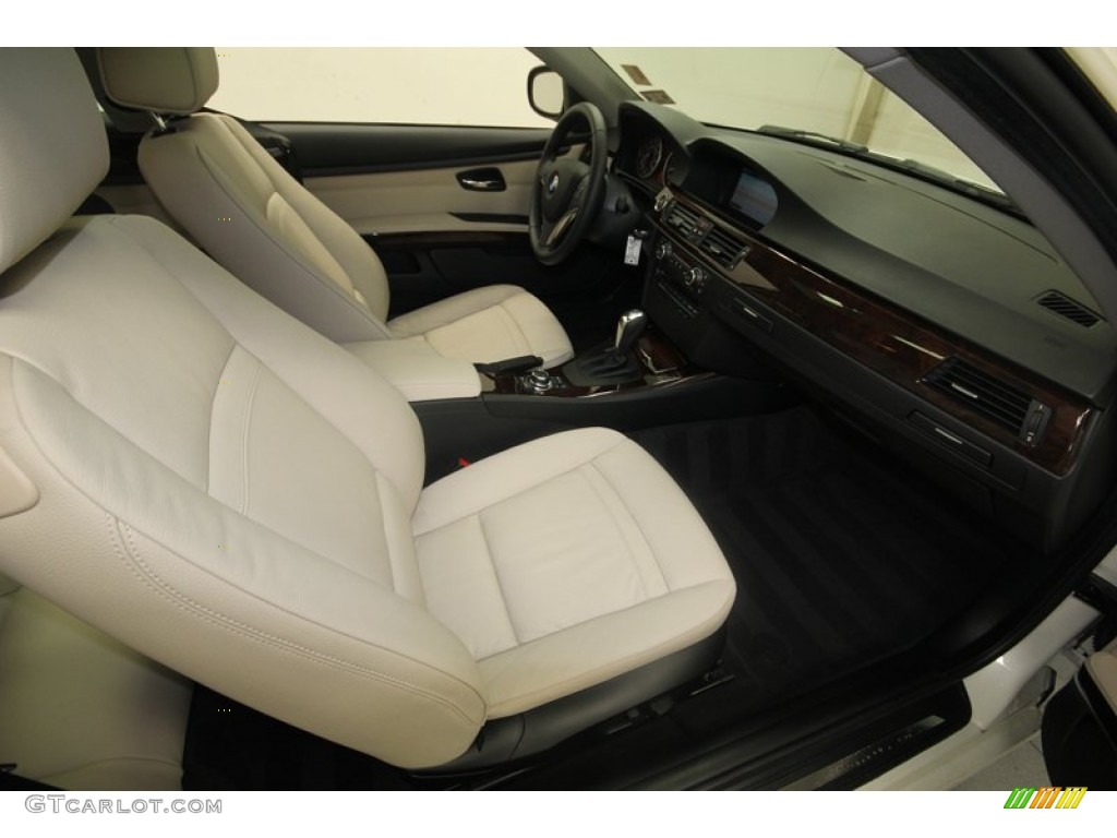 2013 3 Series 328i Coupe - Mineral White Metallic / Oyster photo #34