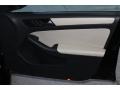 Black - Jetta SE Sedan Photo No. 34