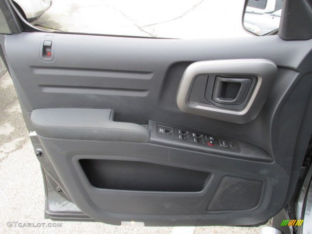2013 Honda Ridgeline RTS Door Panel Photos