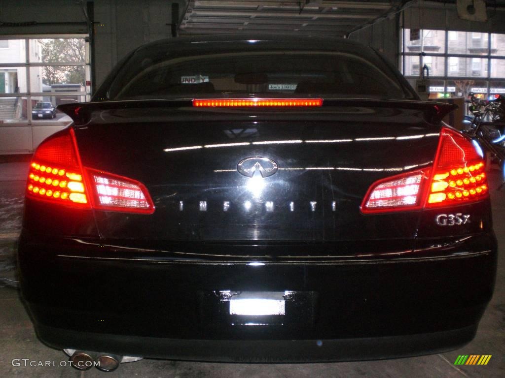 2004 G 35 x Sedan - Black Obsidian / Graphite photo #50