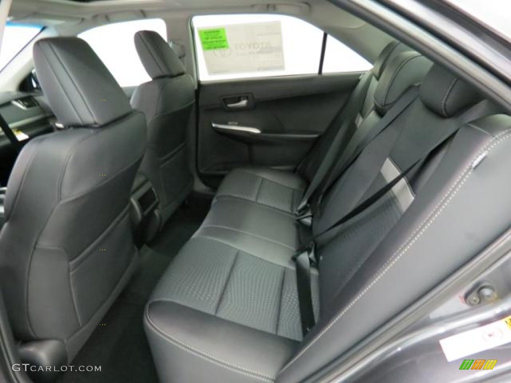 2013 Camry SE - Magnetic Gray Metallic / Black photo #6