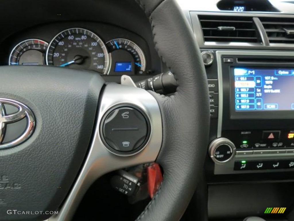 2013 Camry SE - Magnetic Gray Metallic / Black photo #16