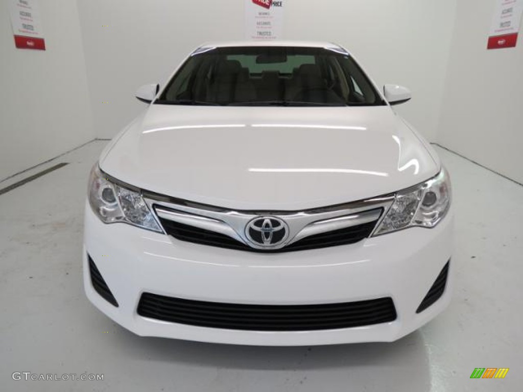 2013 Camry LE - Super White / Ivory photo #2