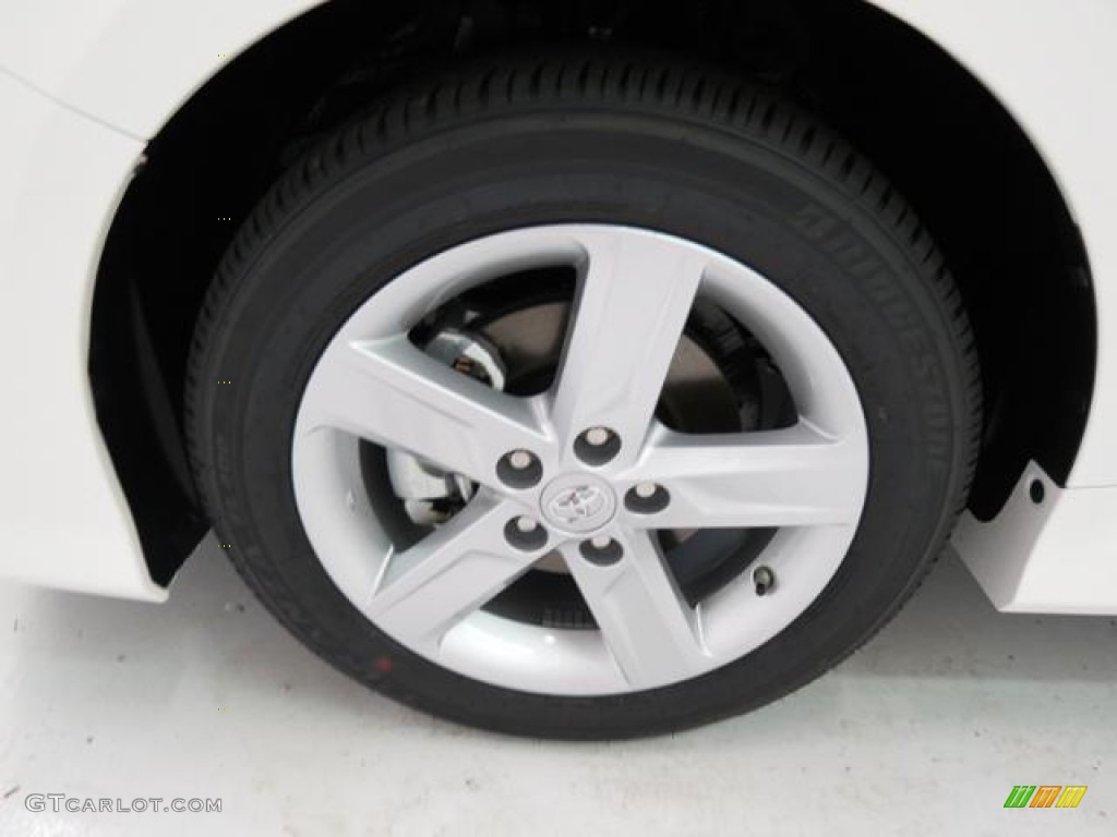 2013 Camry SE - Super White / Black photo #4