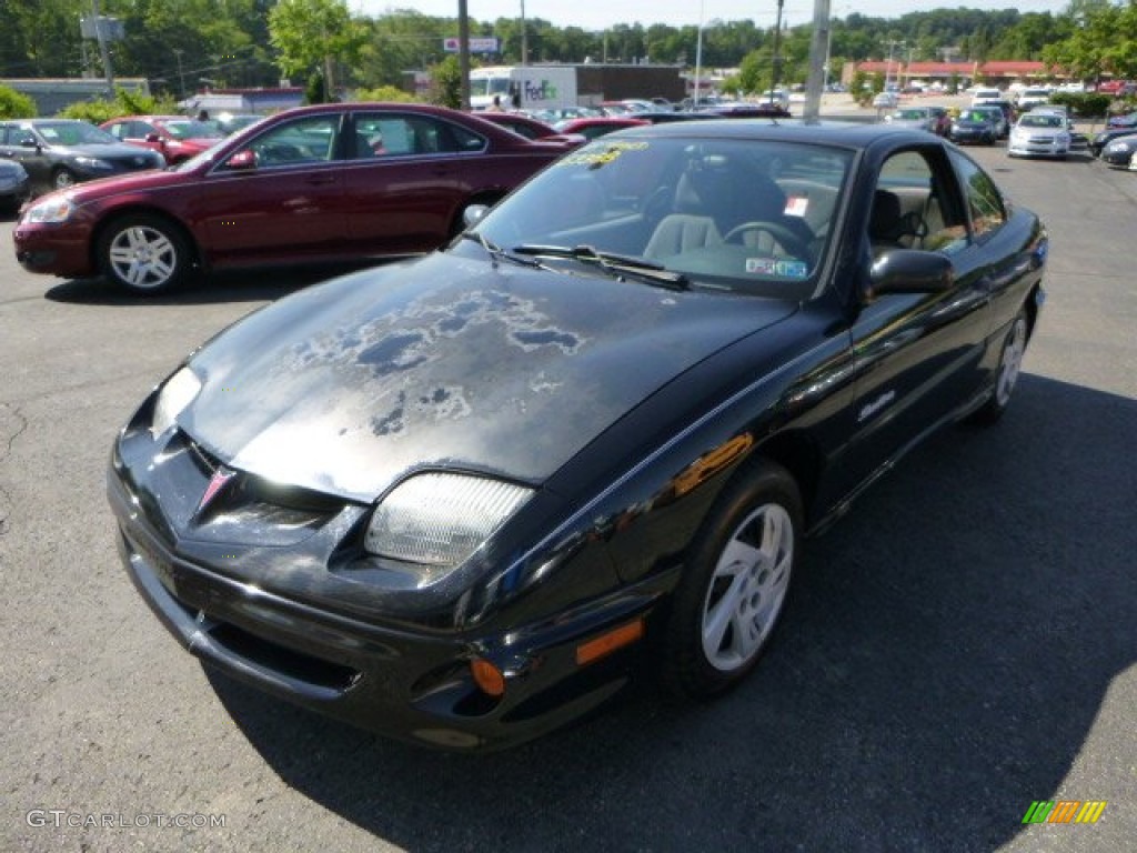 2001 Sunfire SE Coupe - Black / Graphite photo #5