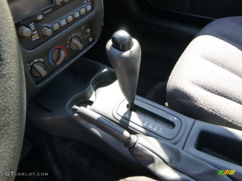 2001 Sunfire SE Coupe - Black / Graphite photo #12