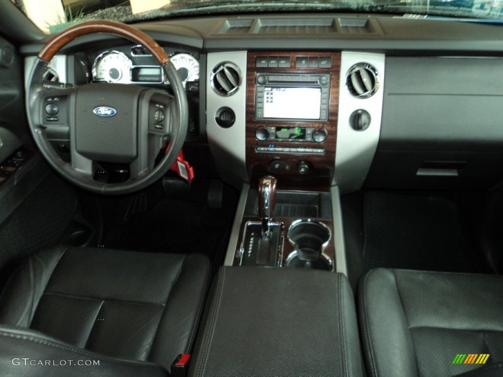 2007 Ford Expedition Limited Charcoal Black Dashboard Photo #82747010