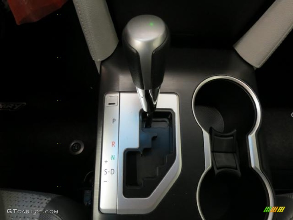 2013 Camry LE - Magnetic Gray Metallic / Ash photo #13