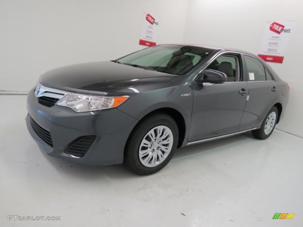 2013 Camry Hybrid LE - Magnetic Gray Metallic / Light Gray photo #3