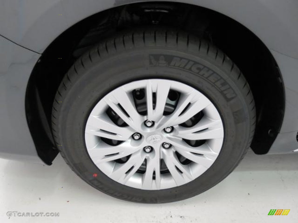 2013 Camry Hybrid LE - Magnetic Gray Metallic / Light Gray photo #4