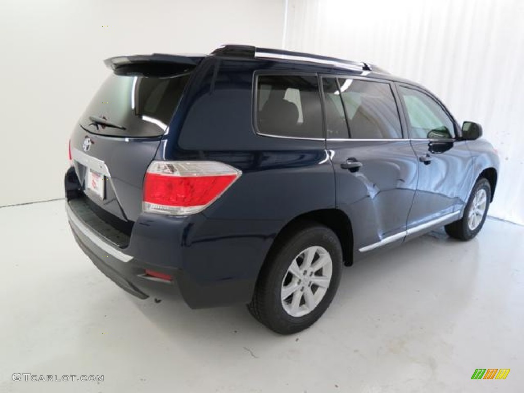 2013 Highlander  - Nautical Blue Metallic / Sand Beige photo #17