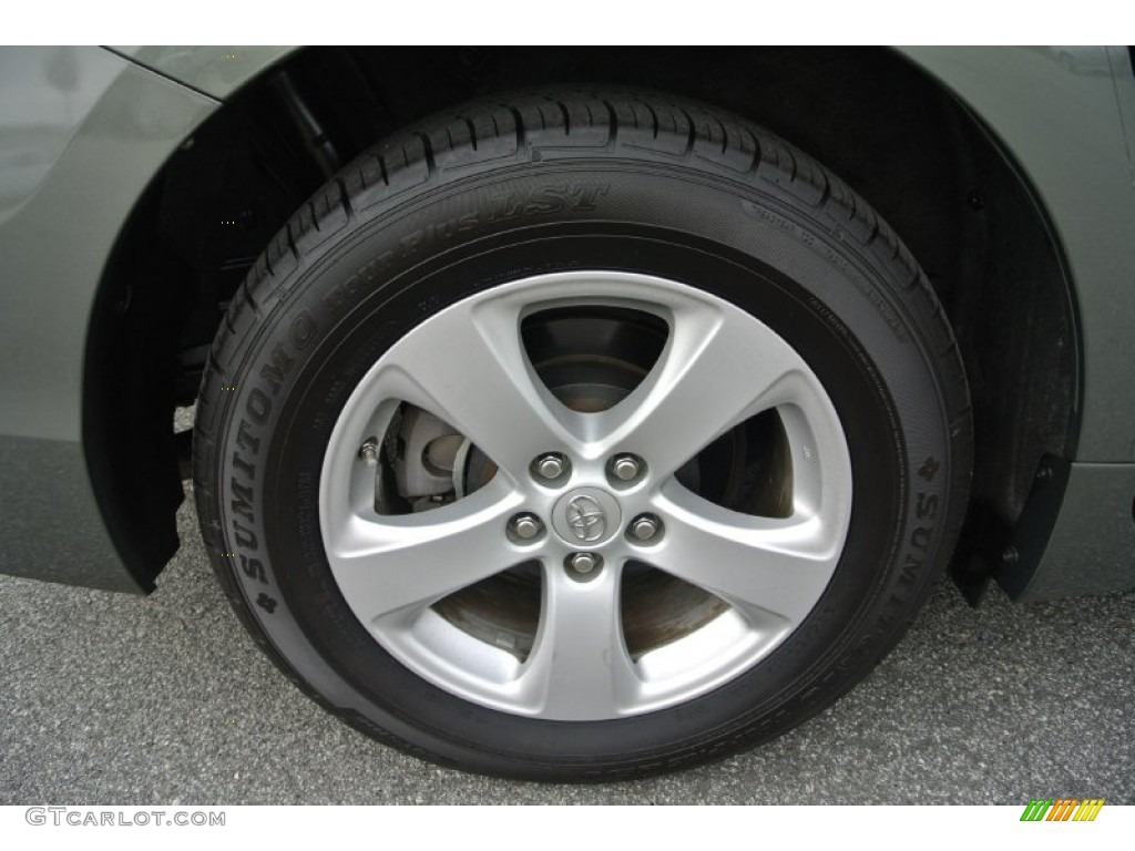 2011 Toyota Sienna V6 Wheel Photo #82753484