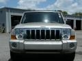 Bright Silver Metallic - Commander Sport Photo No. 8
