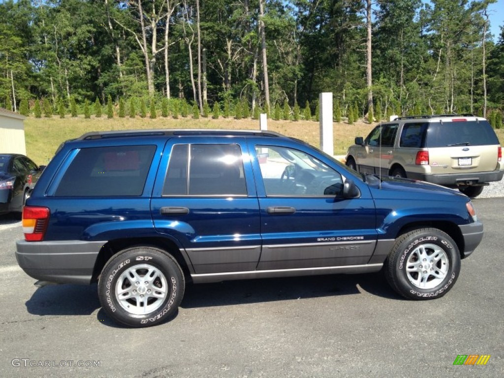 Patriot Blue Pearlcoat 2002 Jeep Grand Cherokee Laredo 4x4 Exterior Photo #82754629