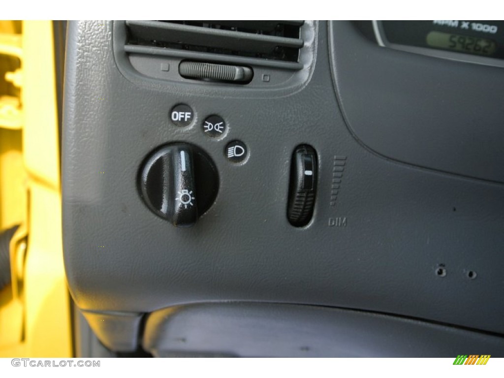 2006 Ranger STX Regular Cab - Screaming Yellow / Ebony Black/Blue photo #11