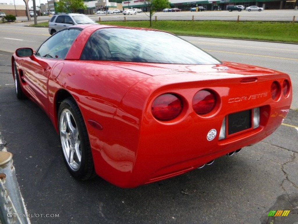 Torch Red 2003 Chevrolet Corvette Coupe Exterior Photo #82758839