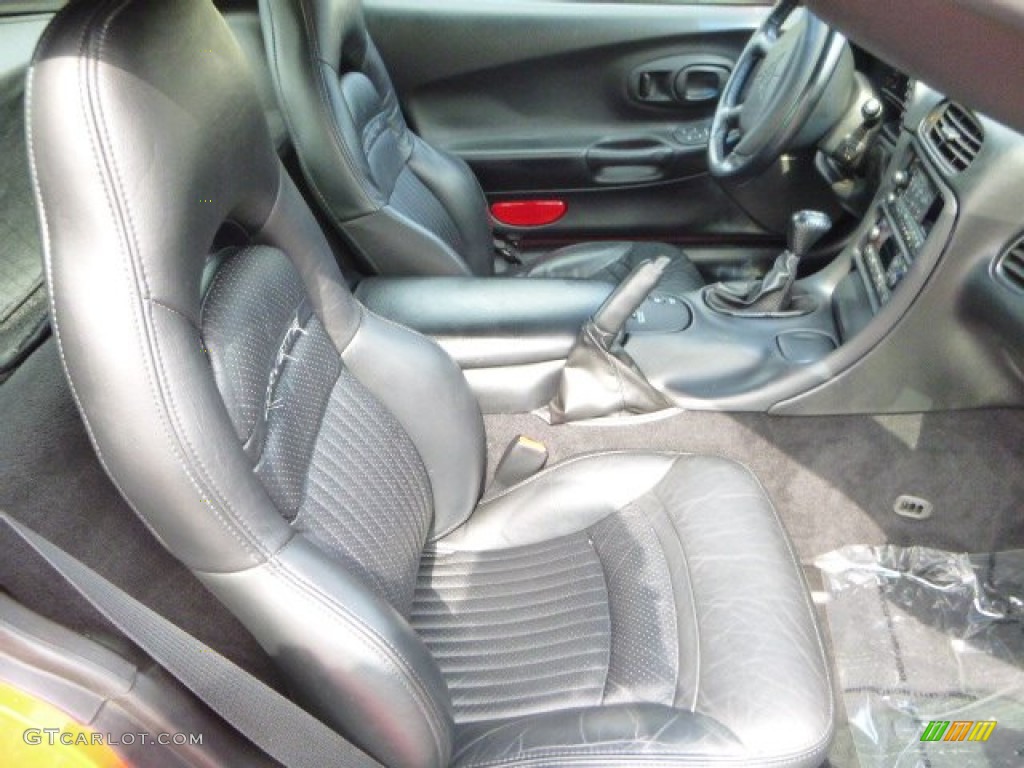 2003 Chevrolet Corvette Coupe Front Seat Photos