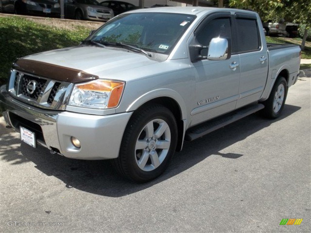 2009 Titan LE Crew Cab - Radiant Silver / Charcoal photo #1